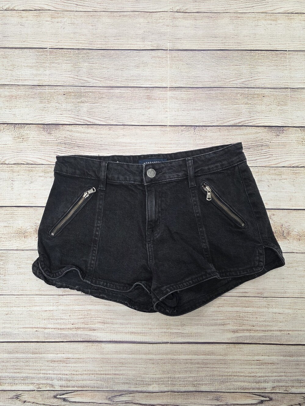 Aeropostale Black High-Rise Denim Shorts with Zip Pockets Size 8